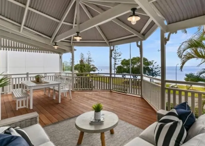 Bayside Living